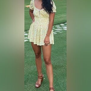 Love Tree Yellow Floral Dress